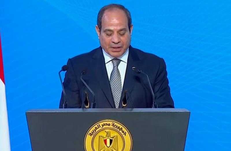 الرئيس السيسي يُوجه بزيادة معدلات تشغيل النساء ونشر ثقافة العمل بين أبناء مصر
