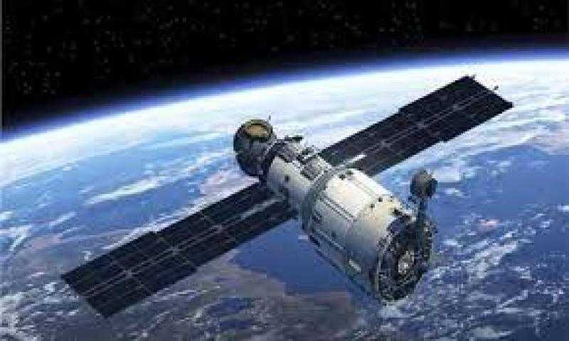 وكالة الفضاء المصرية ونظيرتها الصينية يوقعان بروتوكول تشغيل القمر الصناعي ”مصر سات 2”