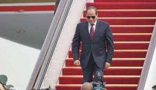 الرئيس السيسى يعود لأرض الوطن بعد مشاركته بمؤتمر الاستجابة الإنسانية لغزة بالأردن